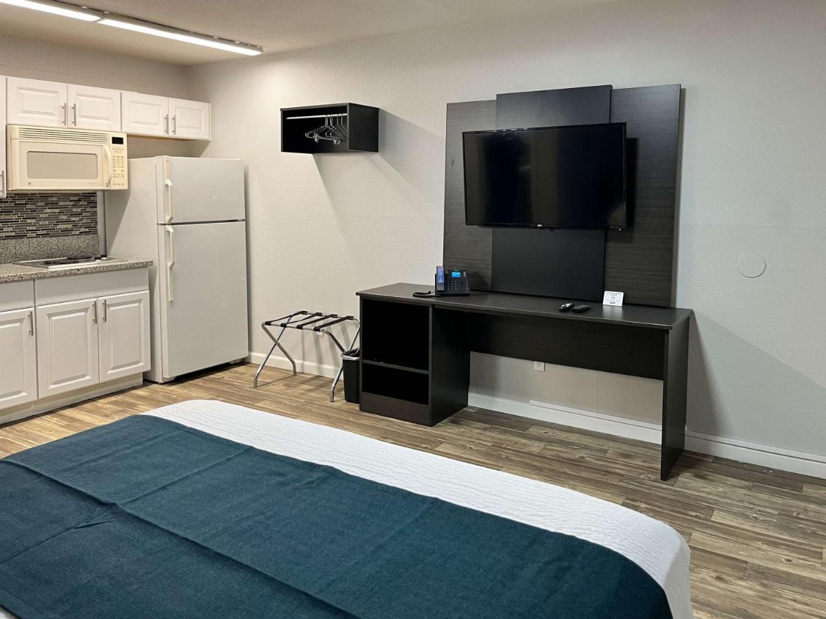 Hotel 6 Vegas Nv Downtown Fremont St 3*